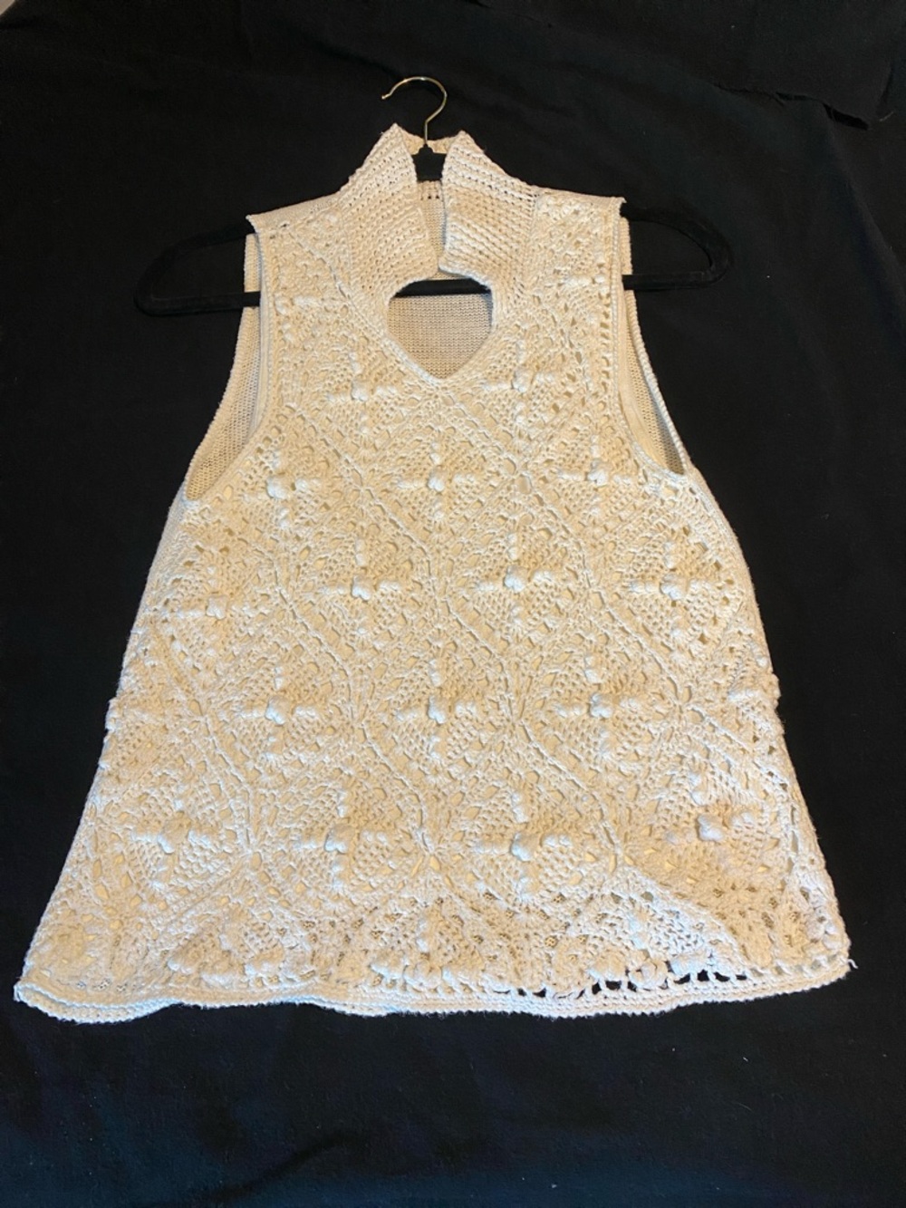 Crocheted Ivory Sleeveless Shell Top